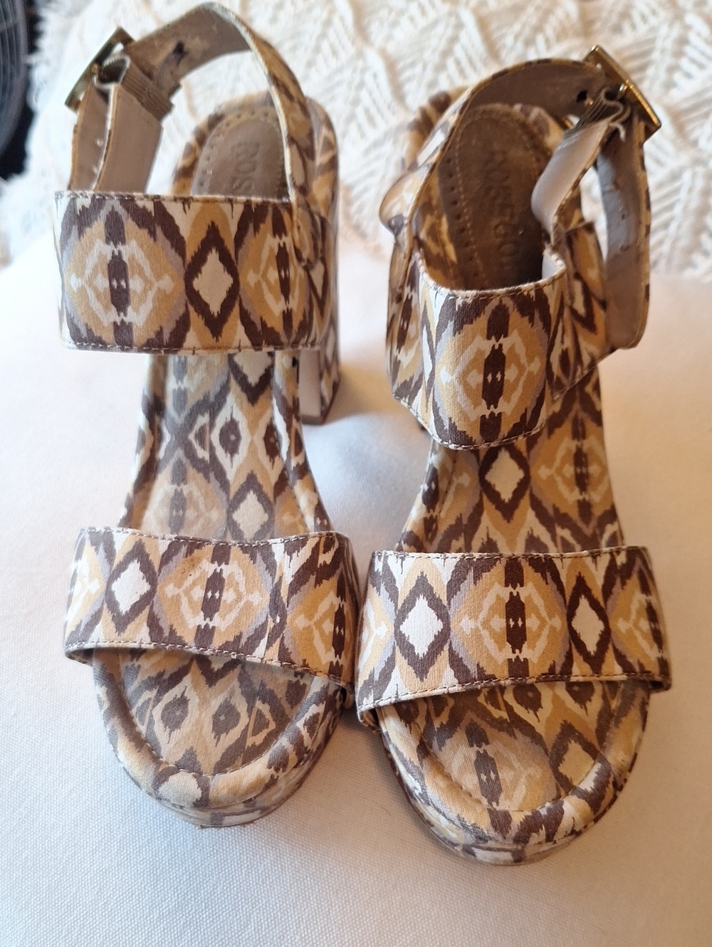 Vintage Rosegold Tan & Brown Ikat Print Tanya Cigar Lemon Drop Sandals Size 38.5